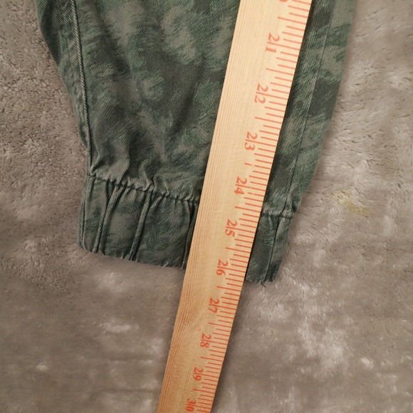 Orvis Women's Green Camo Tencel Paperbag Drawstring Jogger Pants Size‎ M - Picture 3 of 10